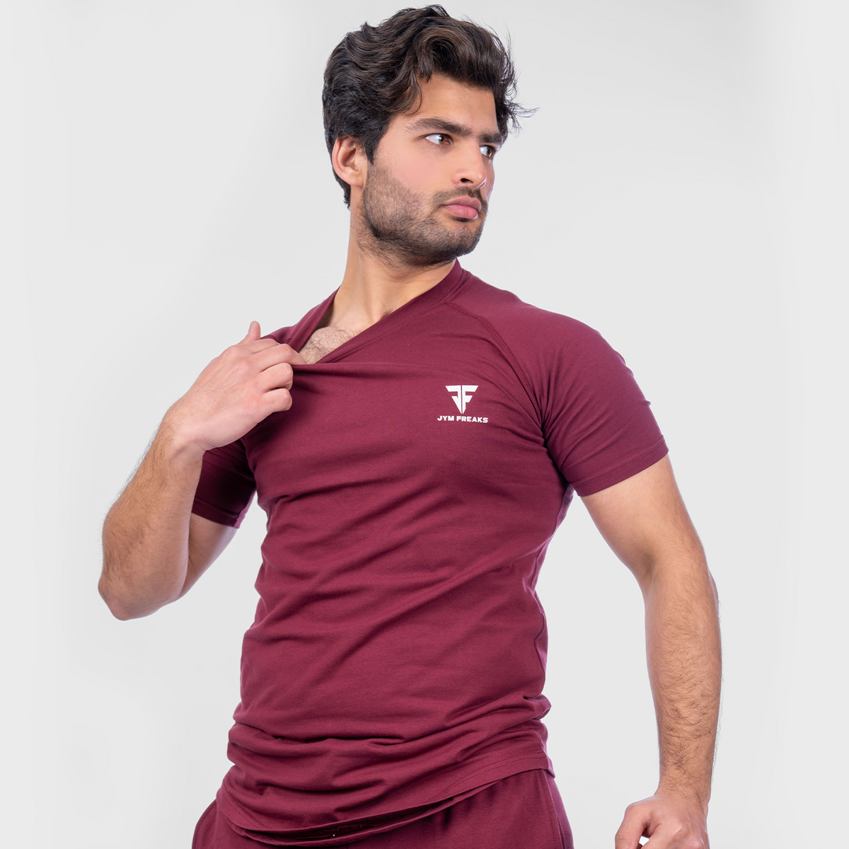 Muscle Fit T-Shirt Maroon